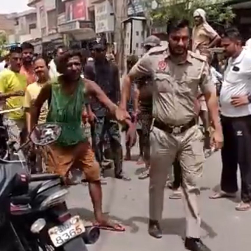 अबोहर में पिकअप से ड्रायफ्रूट का कट्टा चुराता युवक काबू:मौके से दूसरा साथी फरार, पहले भी दे चुके घटना को अंजाम