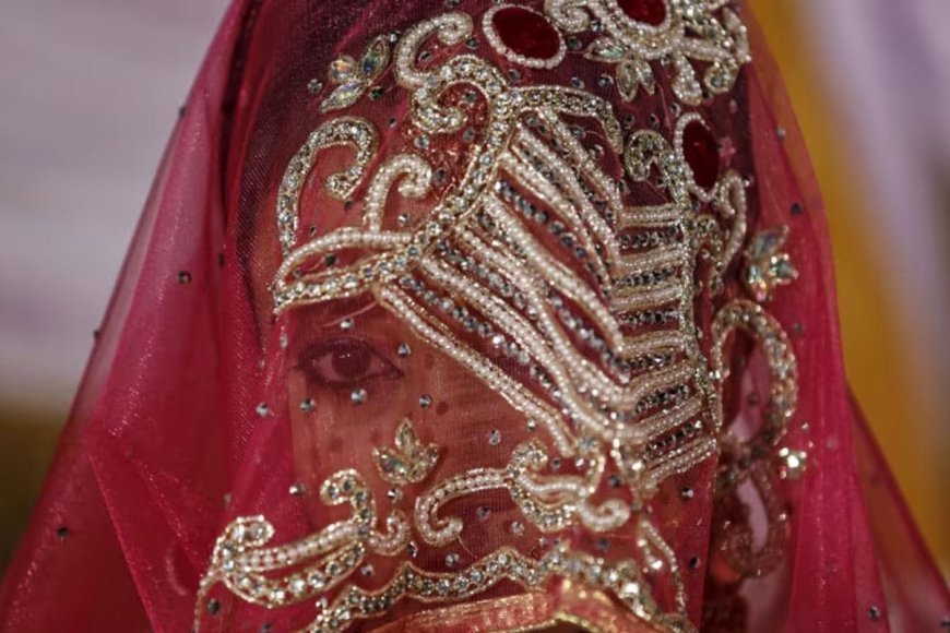 सुहागरात मनाने कमरे में गया दूल्हा, कुछ देर बाद लगा चिल्लाने, फिर हुआ मायूस