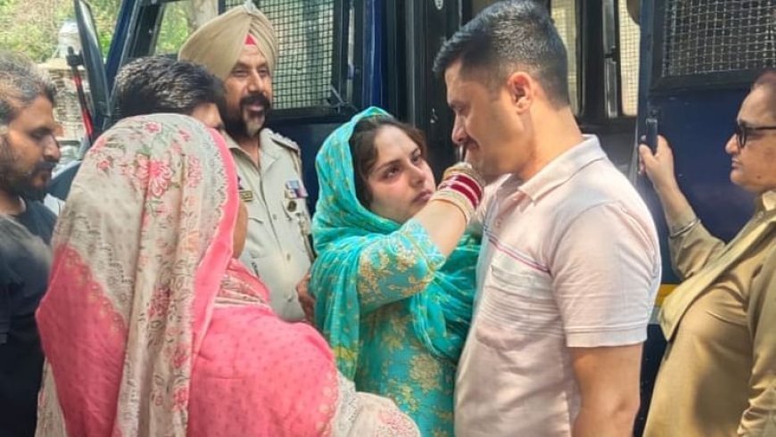 मीनल का पाकिस्तान जाना टला: पति और सास के साथ पहुंच गई थीं वाघा बॉर्डर, अचानक आया ऐसा ऑर्डर... खुश हो गए परिजन