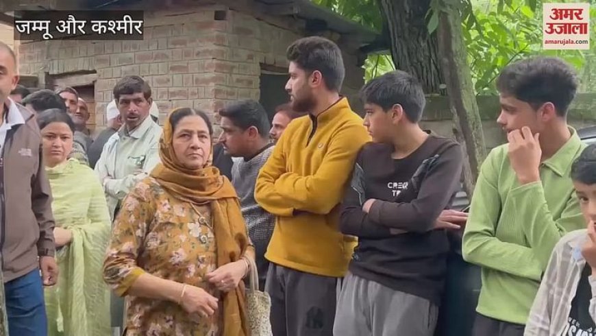 धर्म नहीं बना दीवार, मुस्लिमों ने दी पंडित मखन लाल रैना को अंतिम विदाई