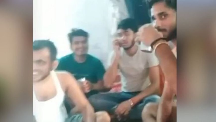 Bihar News: मसौढ़ी जेल में कैदियों द्वारा शराब और गांजा पीने का वीडियो वायरल, जेल प्रशासन पर उठे सवाल