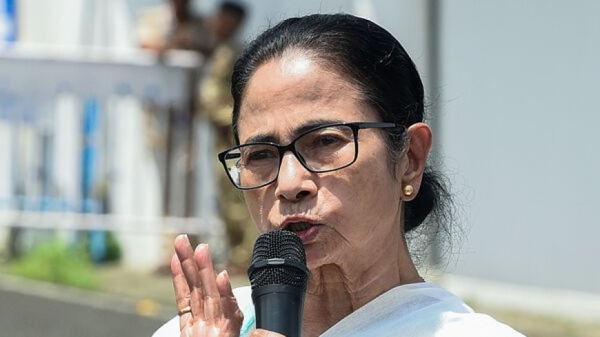 আমায় না জানিয়েই বিশ্ব ব্যাঙ্কের সঙ্গে কেন চুক্তি? পরিবহণমন্ত্রীকে বকুনি মমতার