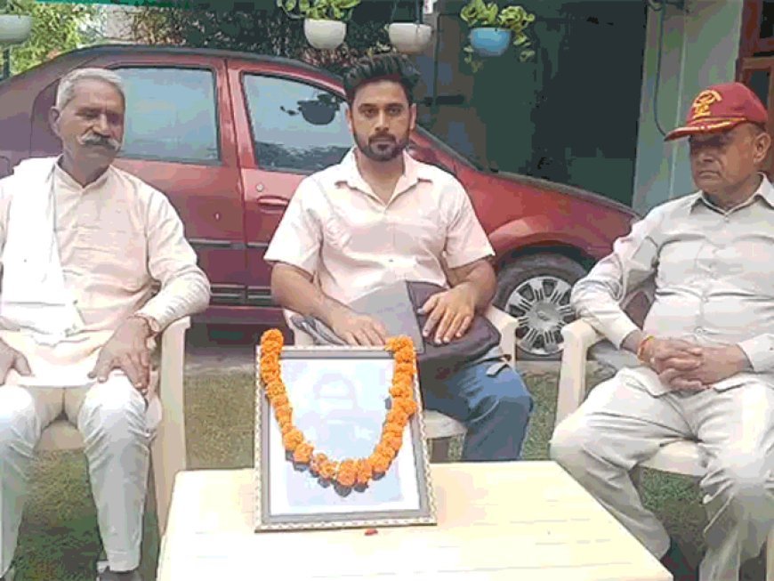 हरियाणा में 63 साल बाद मिला शहीद पिता का फोटो:43 साल खोजकर गुजरात से निकाला, पहली बार देखा चेहरा, भारत-चीन युद्ध में लड़े थे खेमराज