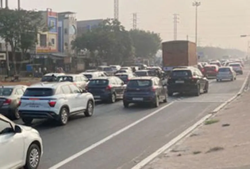 Traffic diversions on S G Highway as Karnavati–YMCA flyover work begins, expected to continue for six months