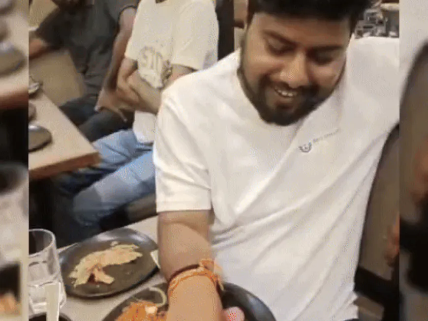 मंचूरियन में मिला हड्डी का टुकड़ा, वीडियो वायरल:सावन में आस्था पर ठेस बोले ग्राहक, रेस्टोरेंट मालिक ने कहा, झूठा है आरोप