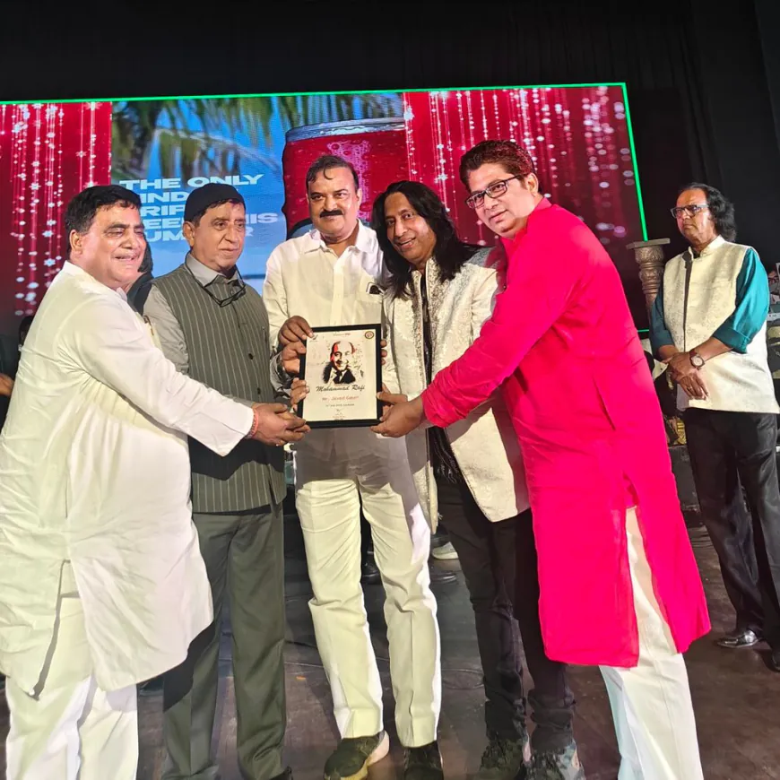 मोहम्मद रफी की स्मृति में संगीतमय संध्या का आयोजन:जावेद गौरी समेत कई कलाकारों ने रफी के अमर गीतों से बांधा समां