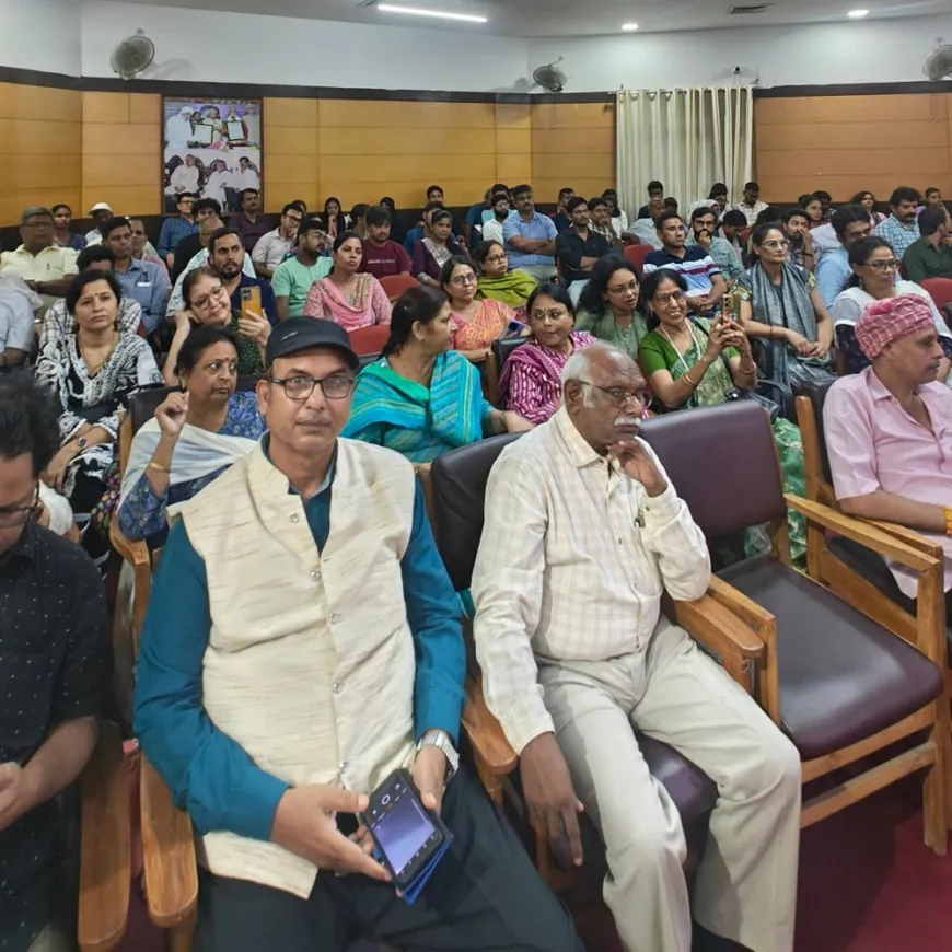 प्रेमचन्द की 145 वीं जयंती:साहित्यकारों ने प्रेमचन्द की तरक्कीपसंदी' पर की चर्चा :प्रो. नलिन रंजन बोले- प्रेमचन्द आर्य समाज के प्रगतिशील विचारों से प्रेरित
