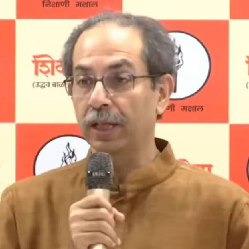 आमच्या सुखात मिठ कालवू नका, आम्हीच मिठागरे निर्माण करणारे:उद्धव ठाकरेंनी सरकारला सुनावले; कोळी बांधवांची घेतली भेट