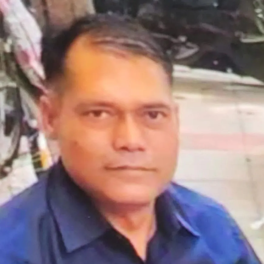 बोलेरो और ट्रैक्टर की भिड़ंत में दो पुलिसकर्मियों की मौत:बुंदेलखंड एक्सप्रेसवे पर हादसा, दो घायल; छत्तीसगढ़ जा रही थी टीम