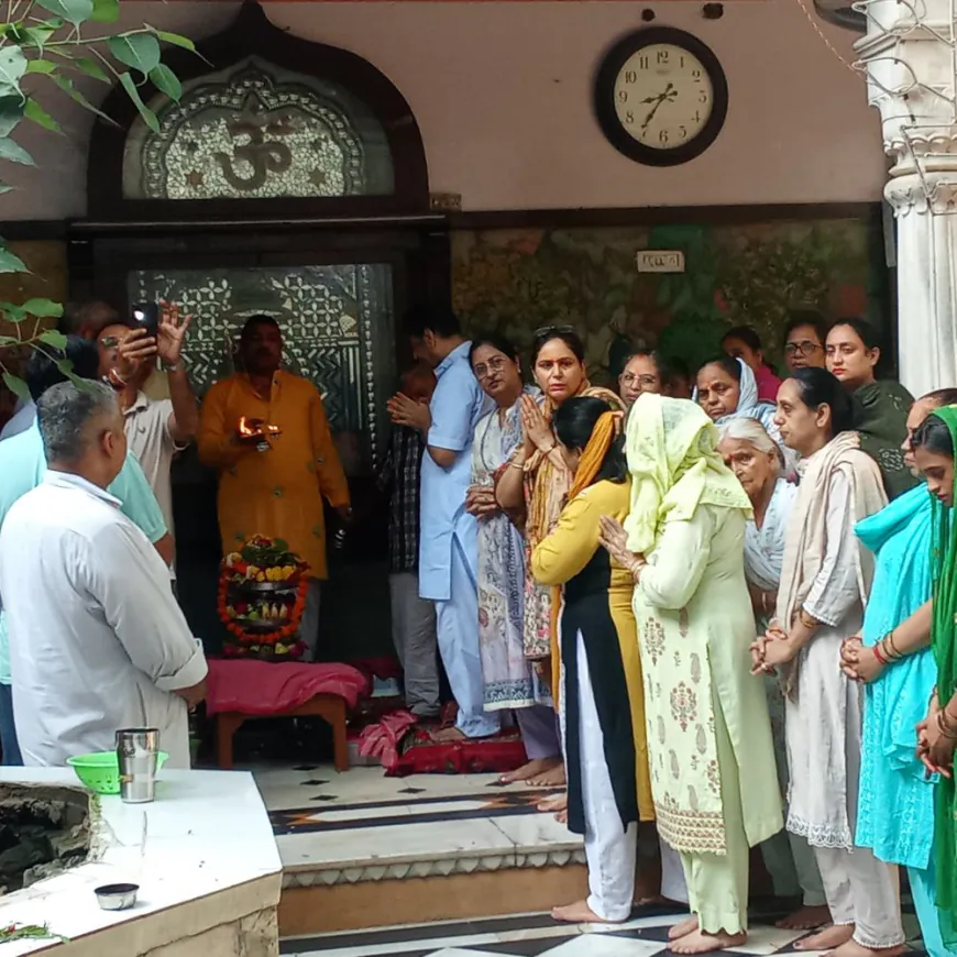 सावन के रविवार शिवाला गंगाराम में भोले बाबा की पूजा