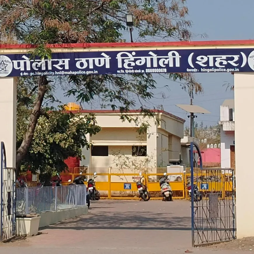 हिंगोलीत दरोड्याच्या उद्देशाने आलेल्या नांदेडच्या सहा जणांना अटक:ॲटो, स्कुटी, खंजरसह 1.70 लाखांचा मुद्देमाल जप्त, स्थानिक गुन्हे शाखेची कामगिरी