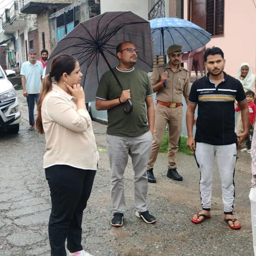 पानी आने से हाईवे बंद:बिजनौर में कई नदियां उफान पर, दिल्ली-पौड़ी हाईवे पर डेढ़ से 3 फीट पानी