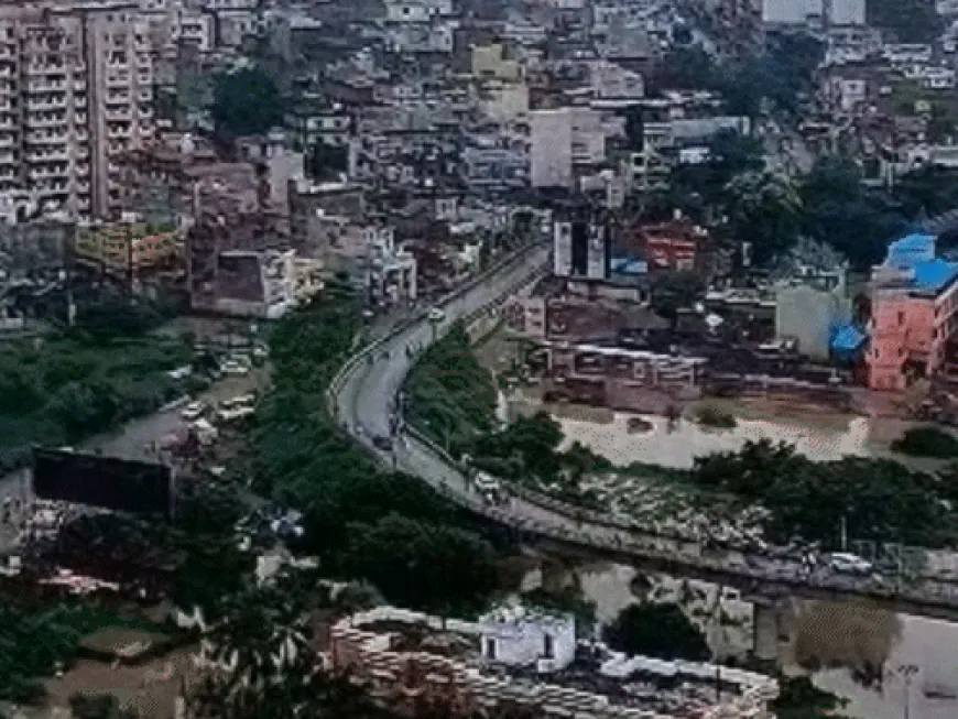 80 फीट की ऊंचाई से अस्सी घाट का ड्रोन VIDEO:पहली मंजिल डूबी, कई दिनों से लोग घर में कैद