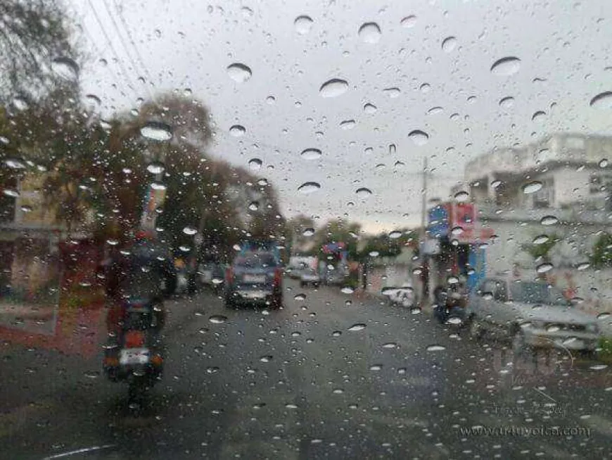 Kashmir Div Com assesses preparedness as incessant rainfall hits valley